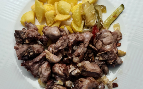 Choto frito al ajillo